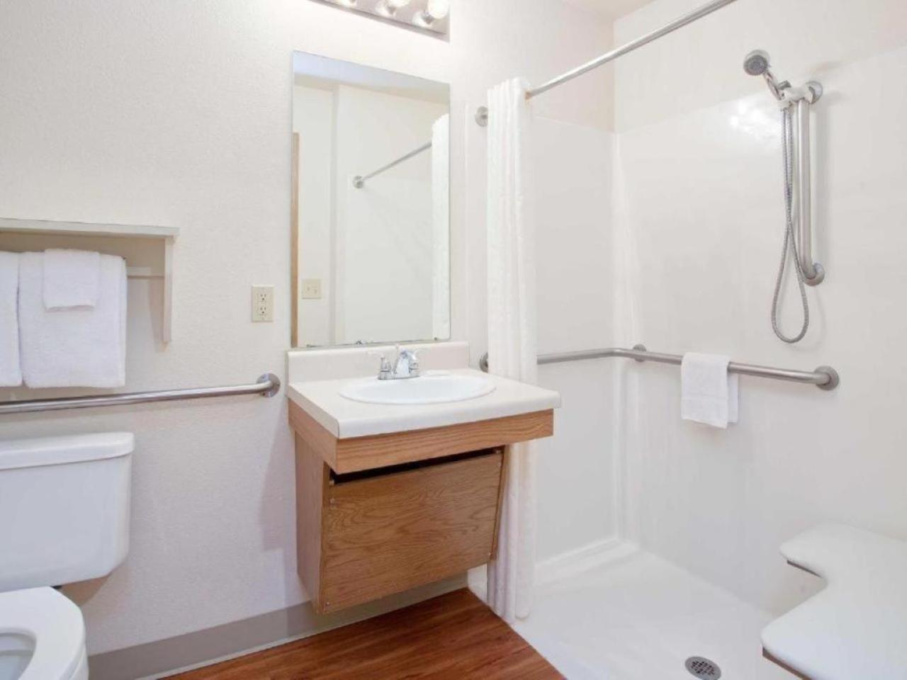 Woodspring Suites Omaha Bellevue, An Extended Stay Hotel Екстериор снимка